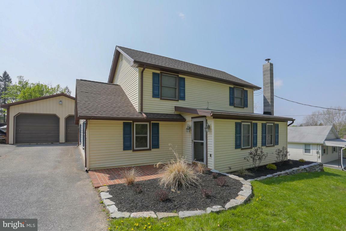 Property Photo: 786 Raintree Road PA 17512