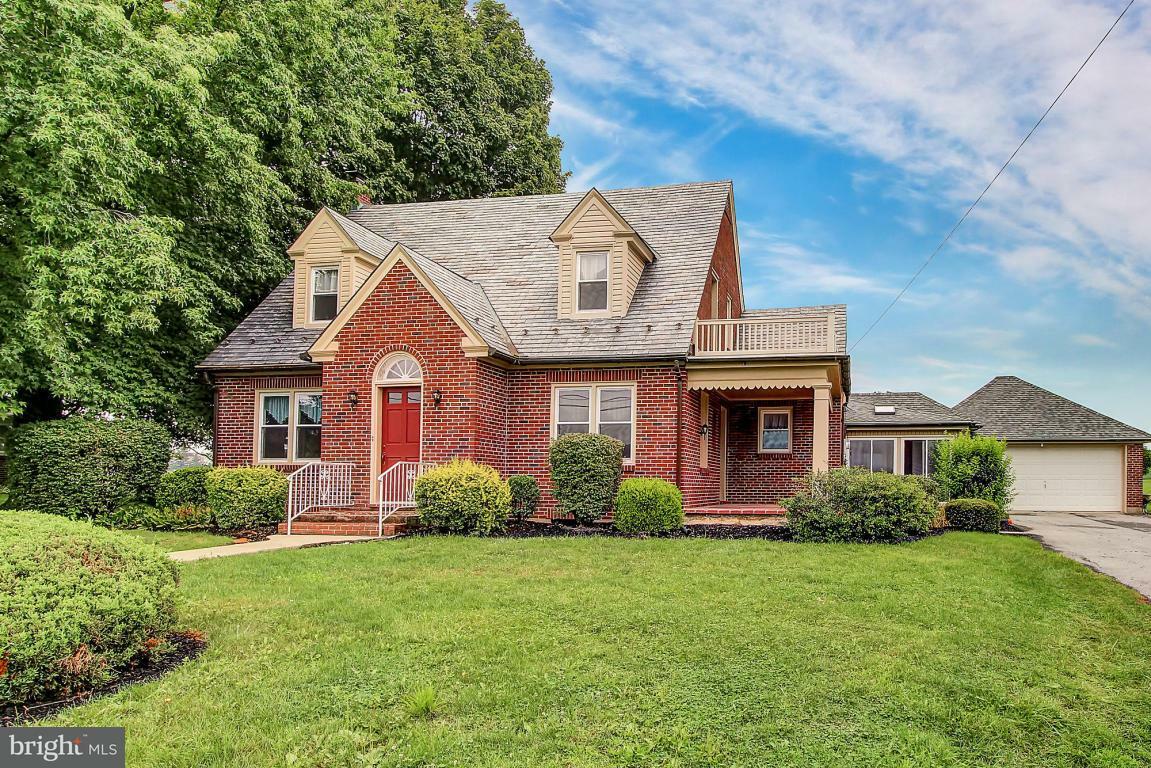 Property Photo: 2606 Mount Joy Road PA 17545