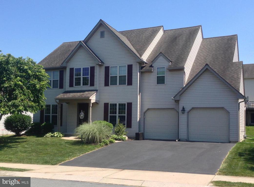Property Photo: 522 Springton Way 191 PA 17601
