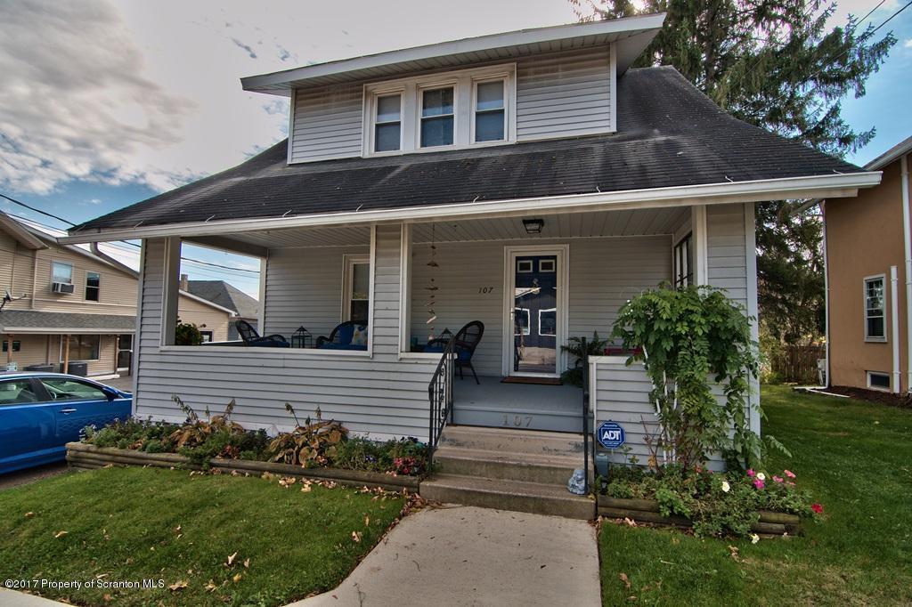 Property Photo:  107 Church Street  PA 18444 