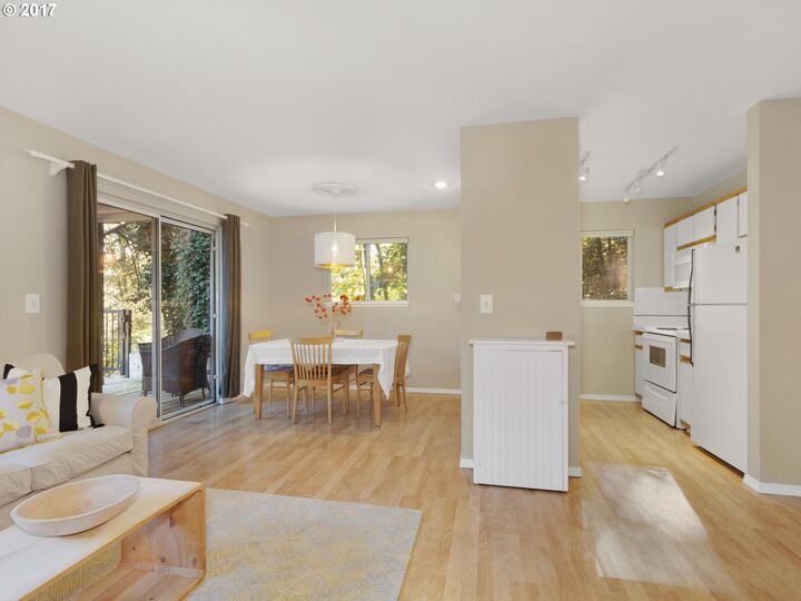 20130 Larkspur Ln 94  West Linn OR 97068 photo