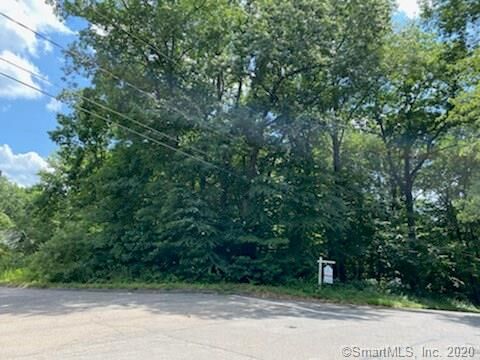 Property Photo:  3 Richards Drive  CT 06468 