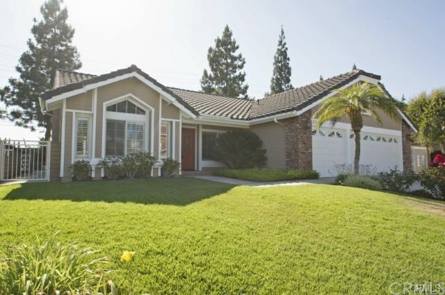 Property Photo:  5515 Torrey Pine Place  CA 92886 