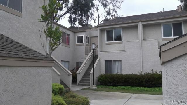 Property Photo:  29127 Via Cerrito 30  CA 92677 