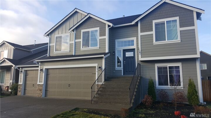 Property Photo:  9876 Jensen Dr SE  WA 98597 