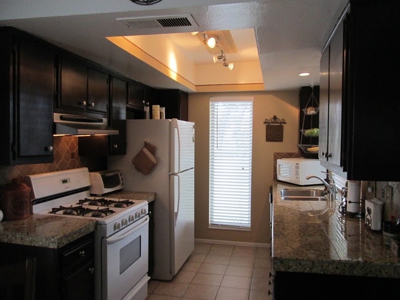 Property Photo: 6878 Navajo Rd 42 CA 92119