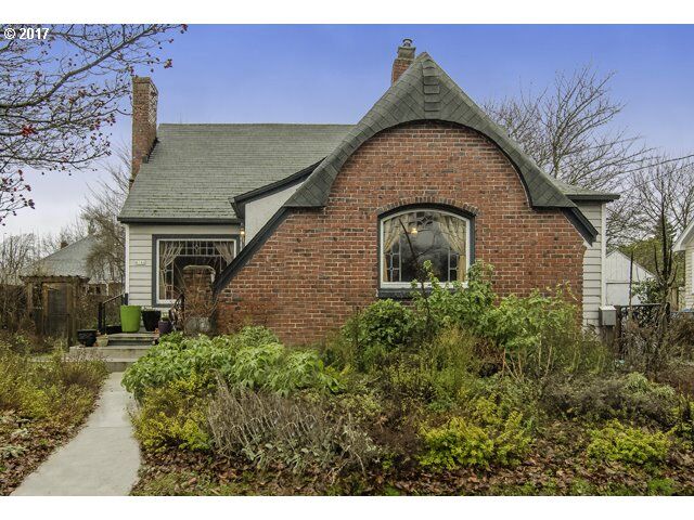 Property Photo:  4744 NE 14th Ave  OR 97211 