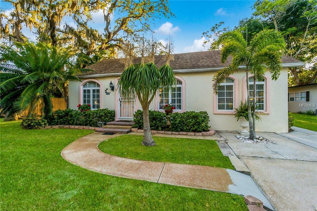 Property Photo:  4103 Sarasota Avenue  FL 34234 