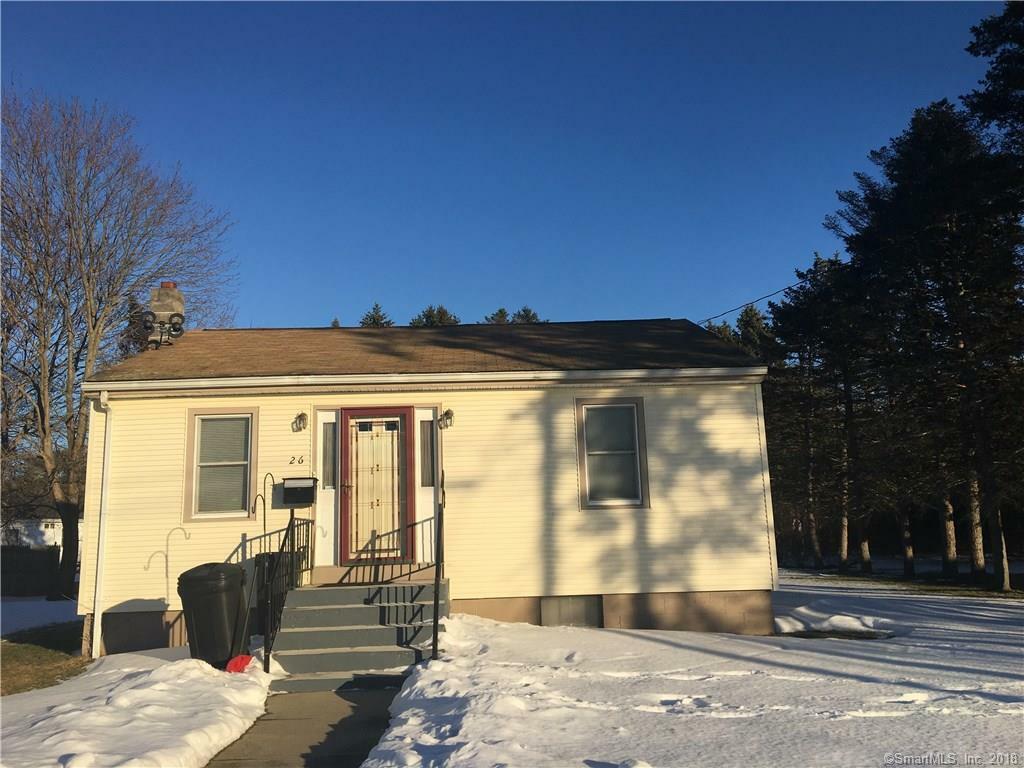 Property Photo:  26 Hartford Court  CT 06340 