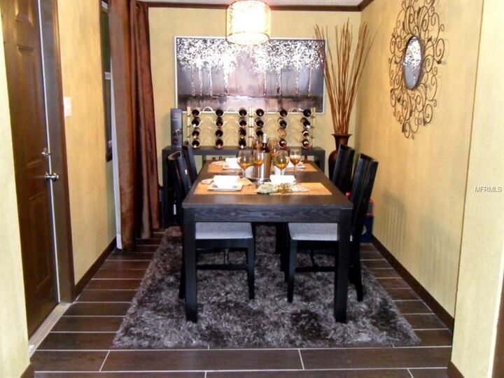 Property Photo:  301 S Lakewood Drive  FL 32803 