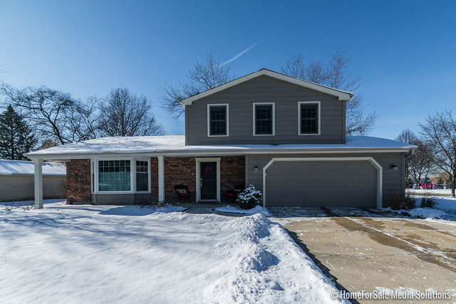 Property Photo:  1581 Shenandoah Lane  IL 60563 