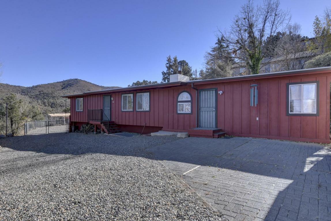 Property Photo:  700 E Robinson Drive  AZ 86303 