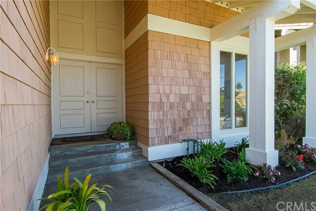 Property Photo:  18141 Lakepoint Lane  CA 92647 