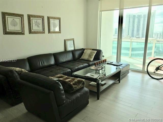 Property Photo: 950 Brickell Bay Dr 2000 FL 33131