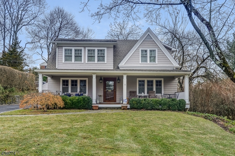 Property Photo:  53 High St  NJ 07901 