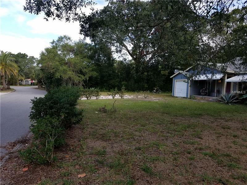 Property Photo:  5028 Eastchester Drive  FL 34234 