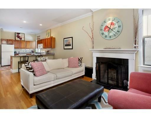 Property Photo:  285 Bunker Hill St 1  MA 02129 