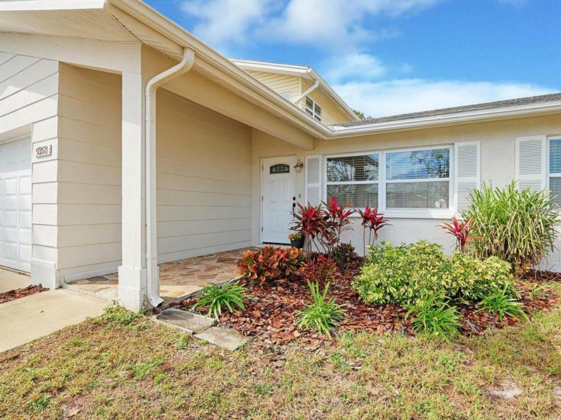 Property Photo:  9368 117th Street  FL 33772 