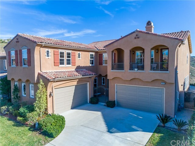 Property Photo: 16696 S Peak Court CA 92503