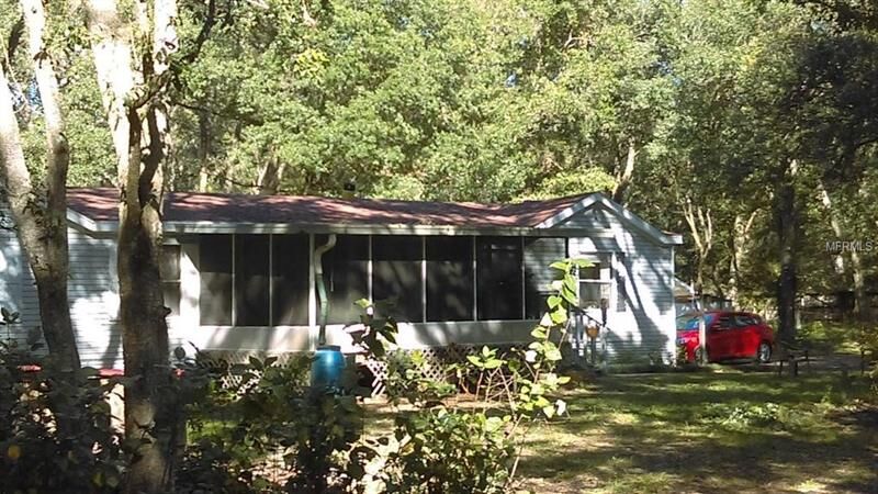 Property Photo: 2732 73rd Lane FL 33513