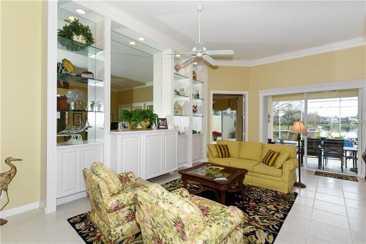 Property Photo:  5808 Valente Place  FL 34238 