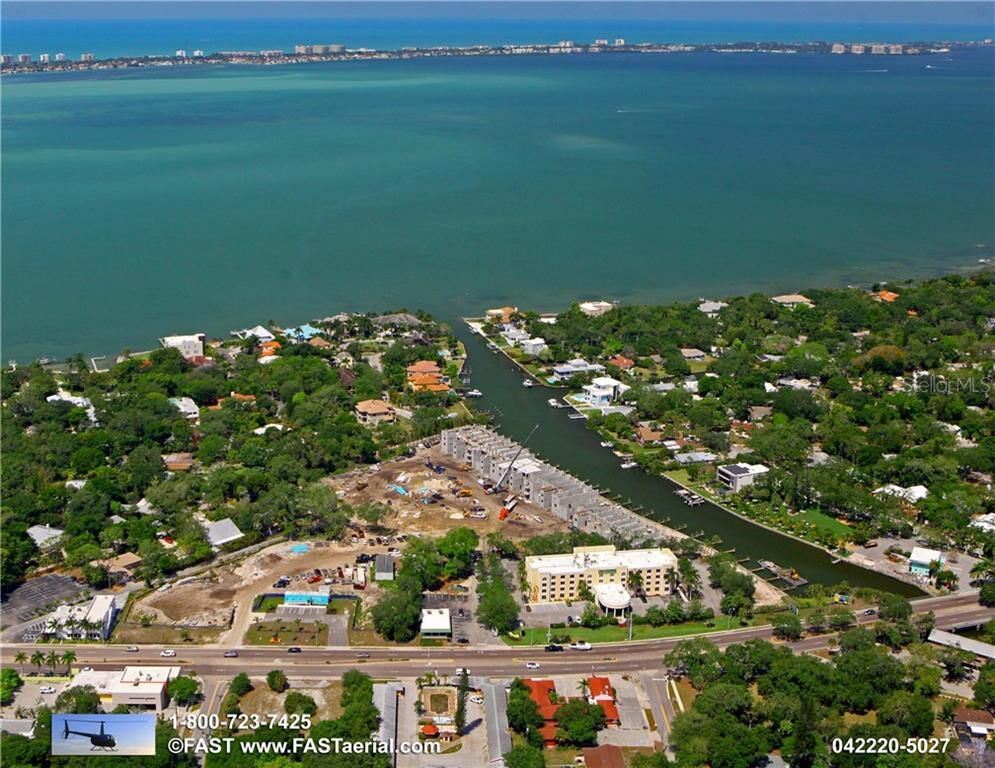 Property Photo:  1889 N Tamiami Trail 402  FL 34234 