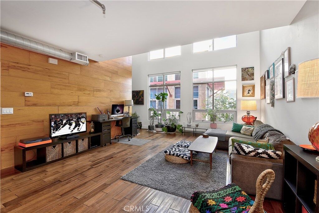 Property Photo:  673 N Poinsettia Street  CA 92701 