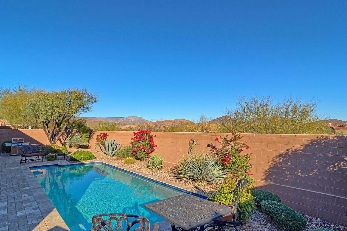 Property Photo:  41119 N Lytham Way  AZ 85086 