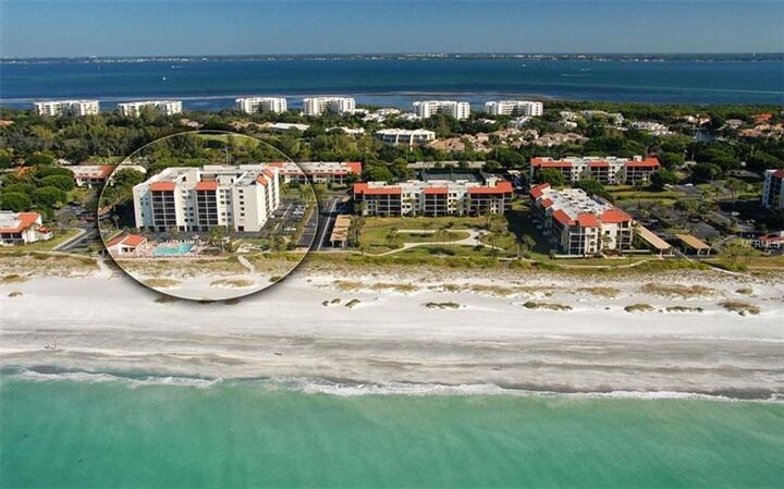 Property Photo: 2045 Gulf Of Mexico Drive M1-202 FL 34228