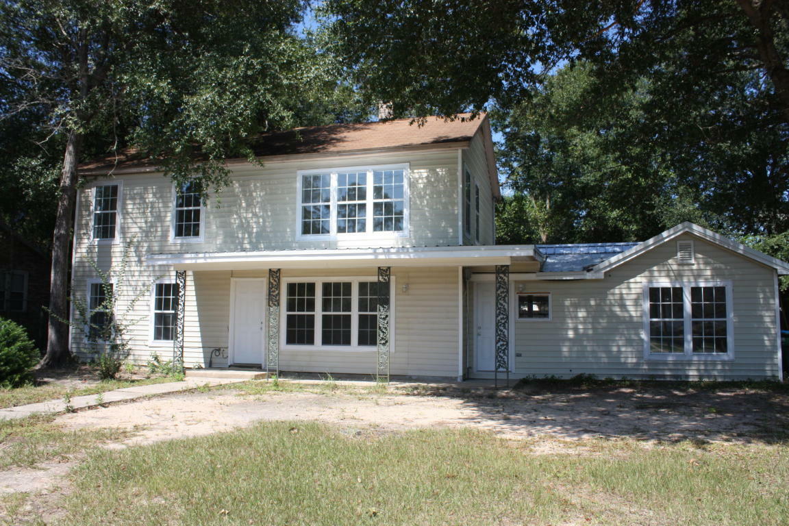 Property Photo:  322 E 1st Avenue  FL 32536 