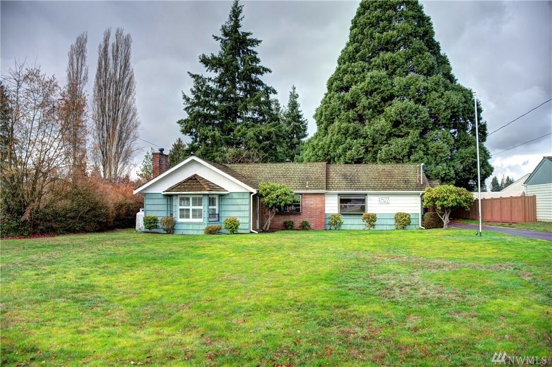 Property Photo:  6522 Armar Rd  WA 98270 