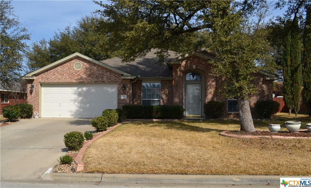 Property Photo:  2110 Thunderbird Drive  TX 76548 