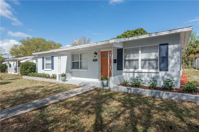 Property Photo:  541 40th Avenue NE  FL 33703 