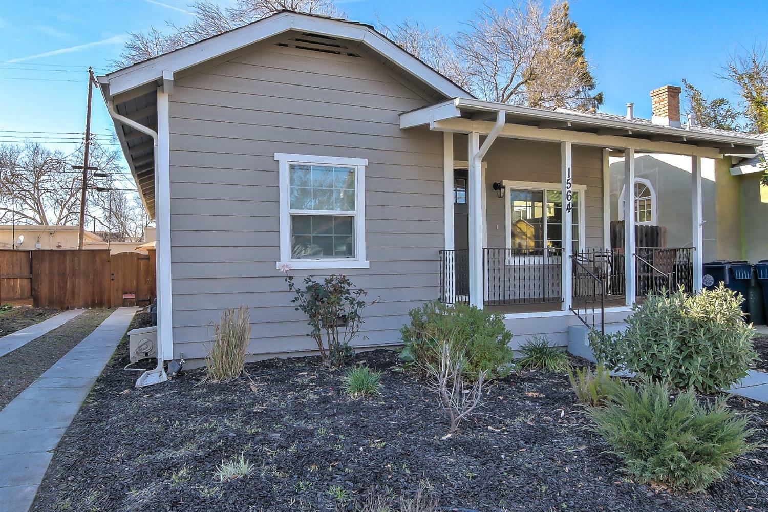 Property Photo:  1564 34th Street  CA 95816 