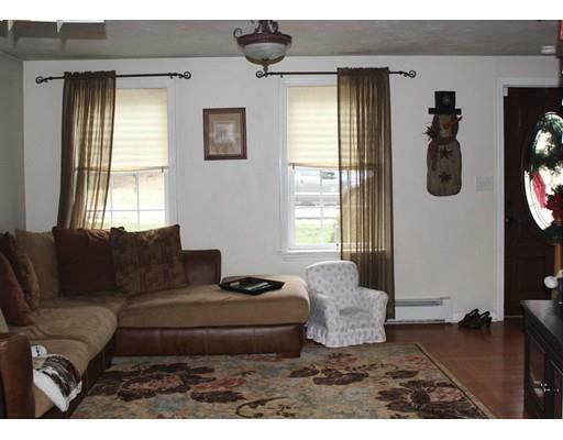 Property Photo:  83 Red Fox Blvd 1  MA 01550 