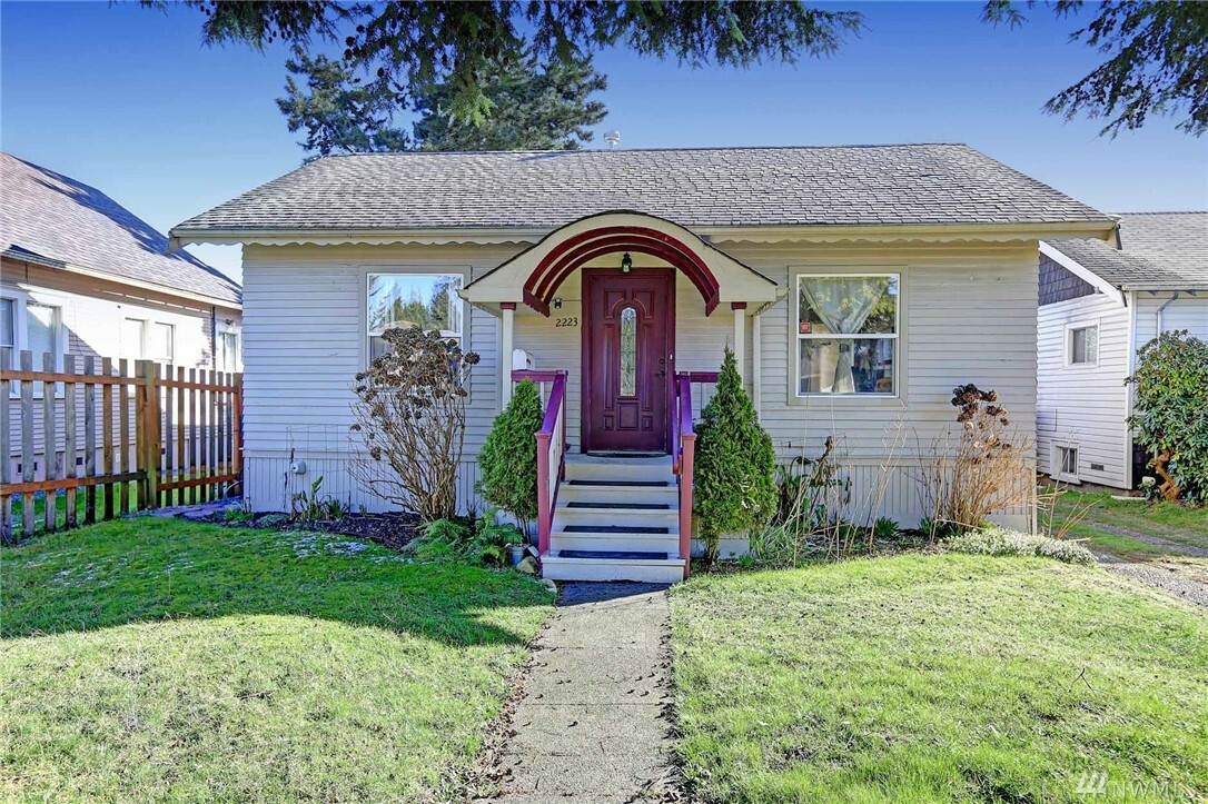 2223 Cleveland Avenue  Everett WA 98201 photo