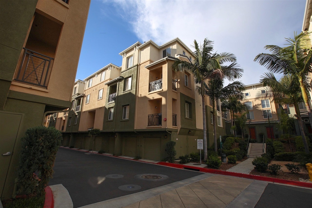 Property Photo: 8705 Tribeca Circle CA 92123