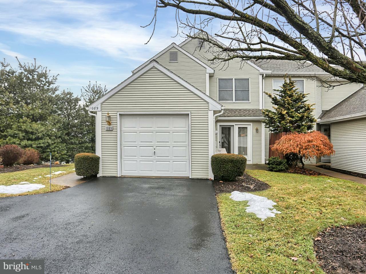 Property Photo:  1089 Country Hill Drive  PA 17109 