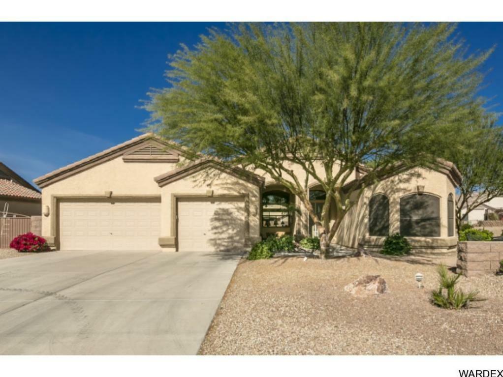 Property Photo:  3883 Surrey Hills Ln  AZ 86404 