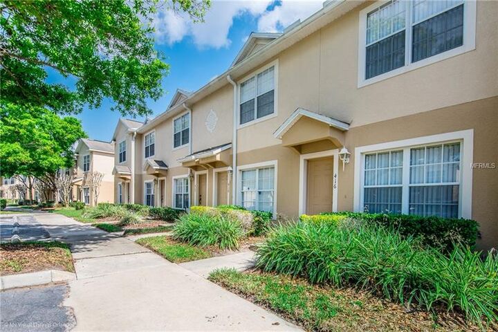 Property Photo:  416 Wilton Circle  FL 32773 