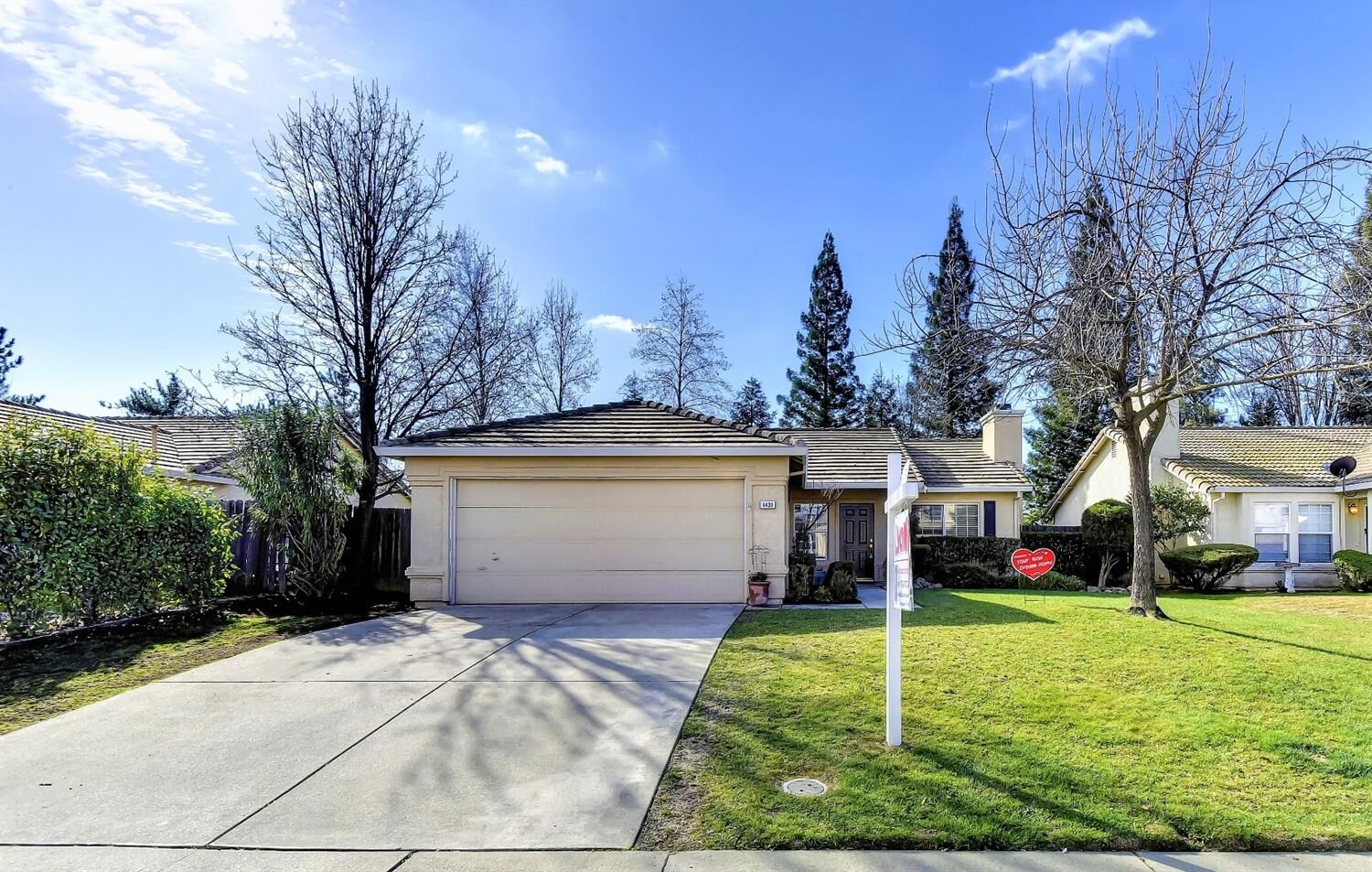 Property Photo: 1431 Lockhart Way CA 95747
