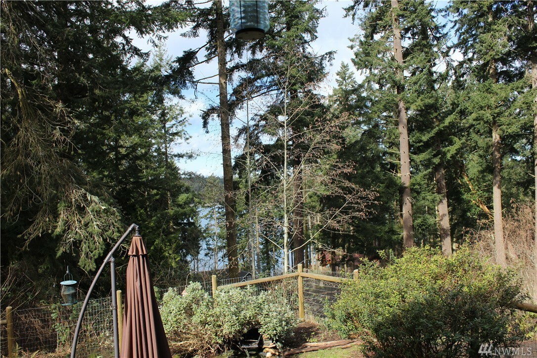 Property Photo:  409 Westcott Dr  WA 98250 