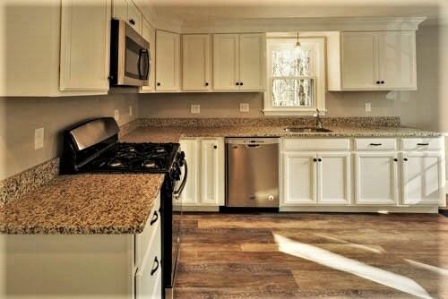 Property Photo:  73 Kingston Road  NH 03865 