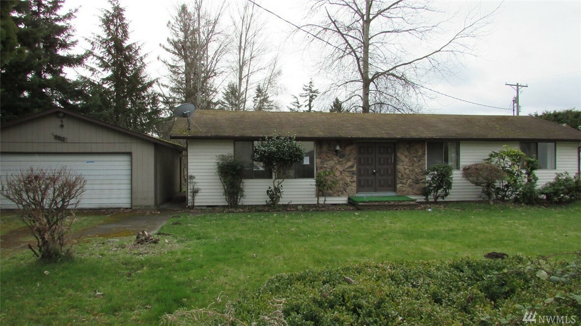 Property Photo:  5312 4th St E  WA 98424 