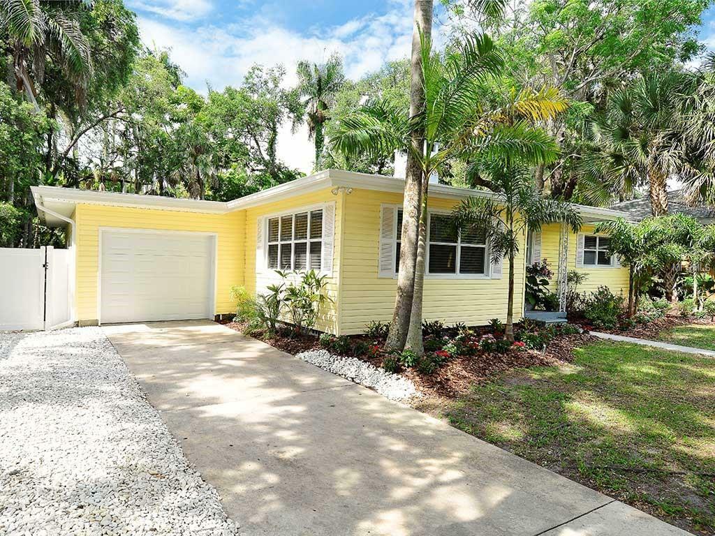 Property Photo:  741 Indian Beach Lane  FL 34234 