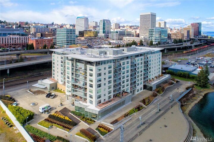 Property Photo:  1515 Dock Street 912  WA 98402 