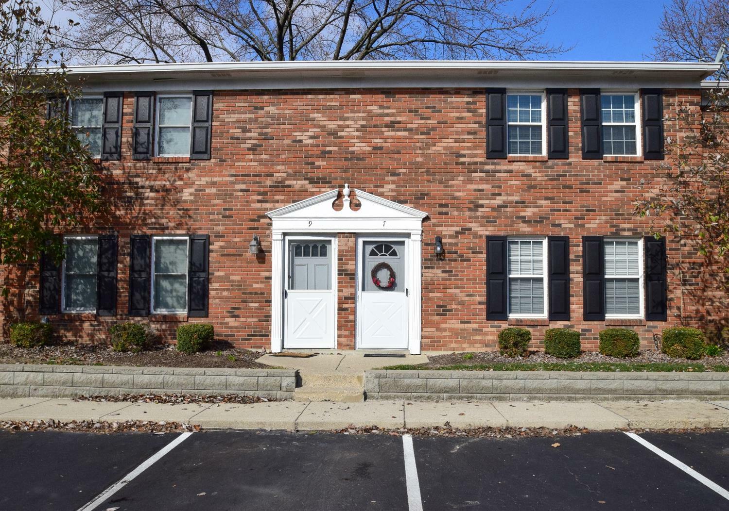 Property Photo: 7 Queens Court OH 45069