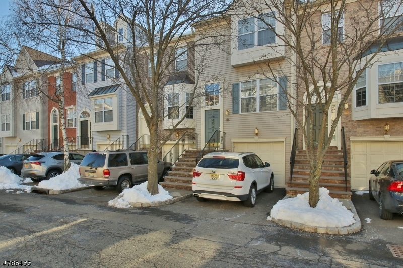 Property Photo:  847 Alexandria Ct  NJ 07446 