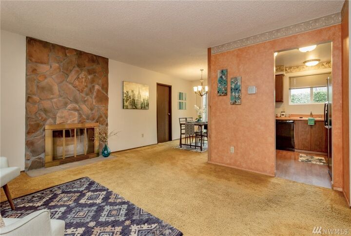 Property Photo: 18906 SE 265th Street WA 98042