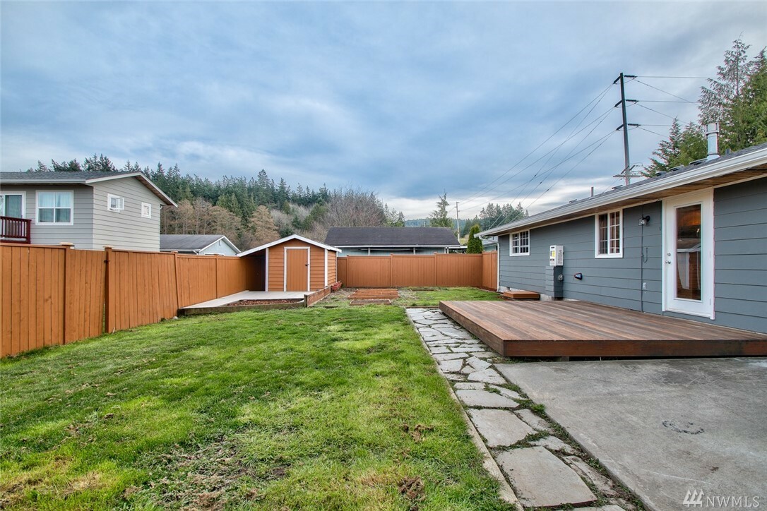 Property Photo:  4011 O Ave  WA 98221 